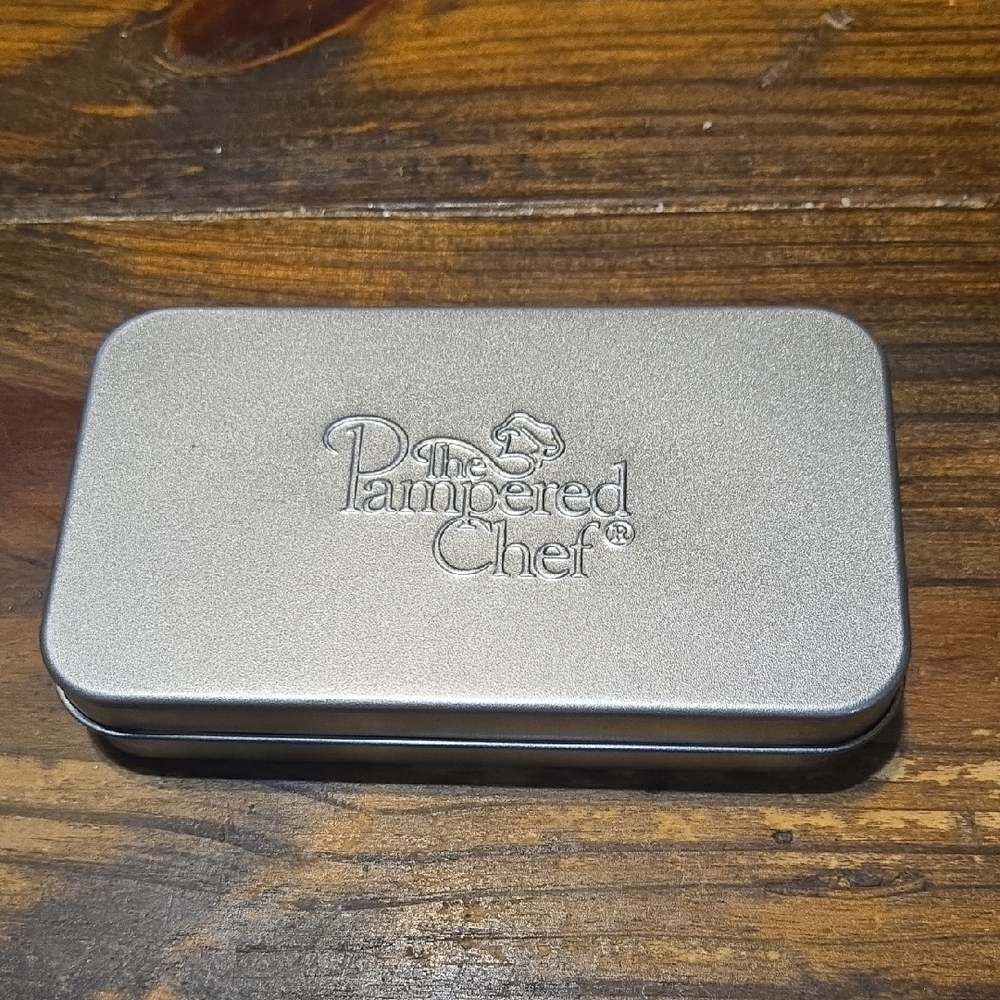 The Pampered Chef Mini Cookie Cutter Set NIB